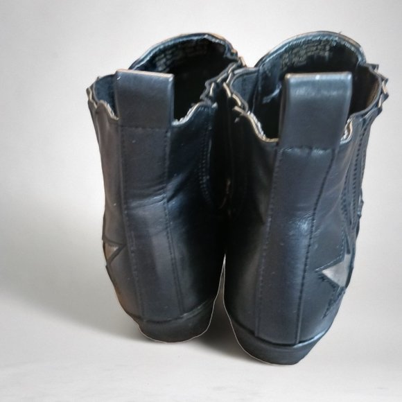 Seven7 Black Faux Leather Rockstar Silver Star Booties Ankle Boots  Size 9 - Picture 4 of 10